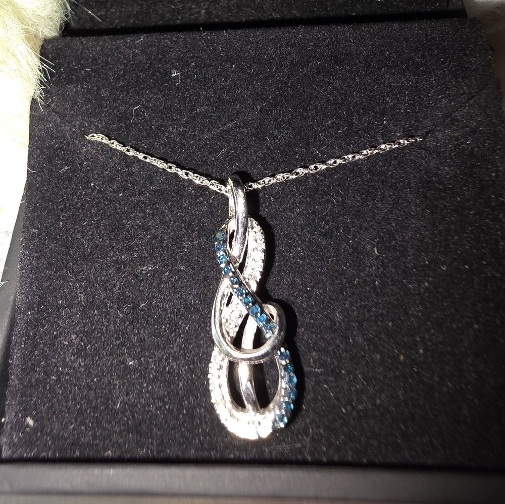 Kay Jewelers 1/6 Carat White And Blue Diamond Infinity Necklace